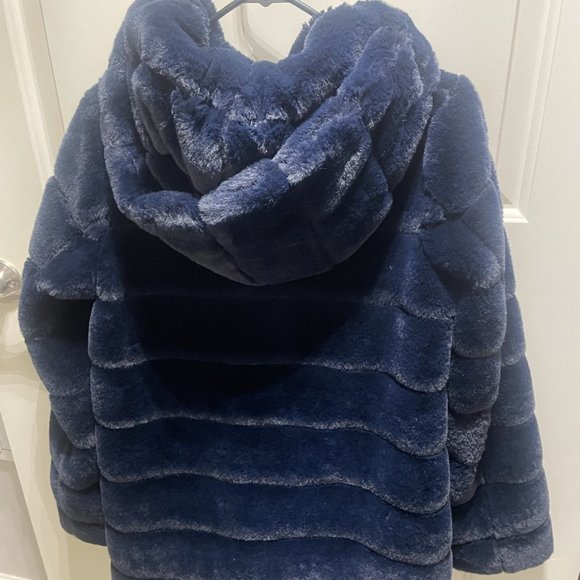 Laundry By Shelli Segal Jackets & Coats Laundry By Shelli Segal